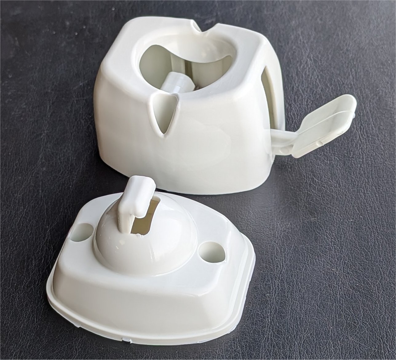 door retainer latch catch lock hook stop touring caravan