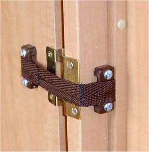 retaining door retainer strap holder mount 