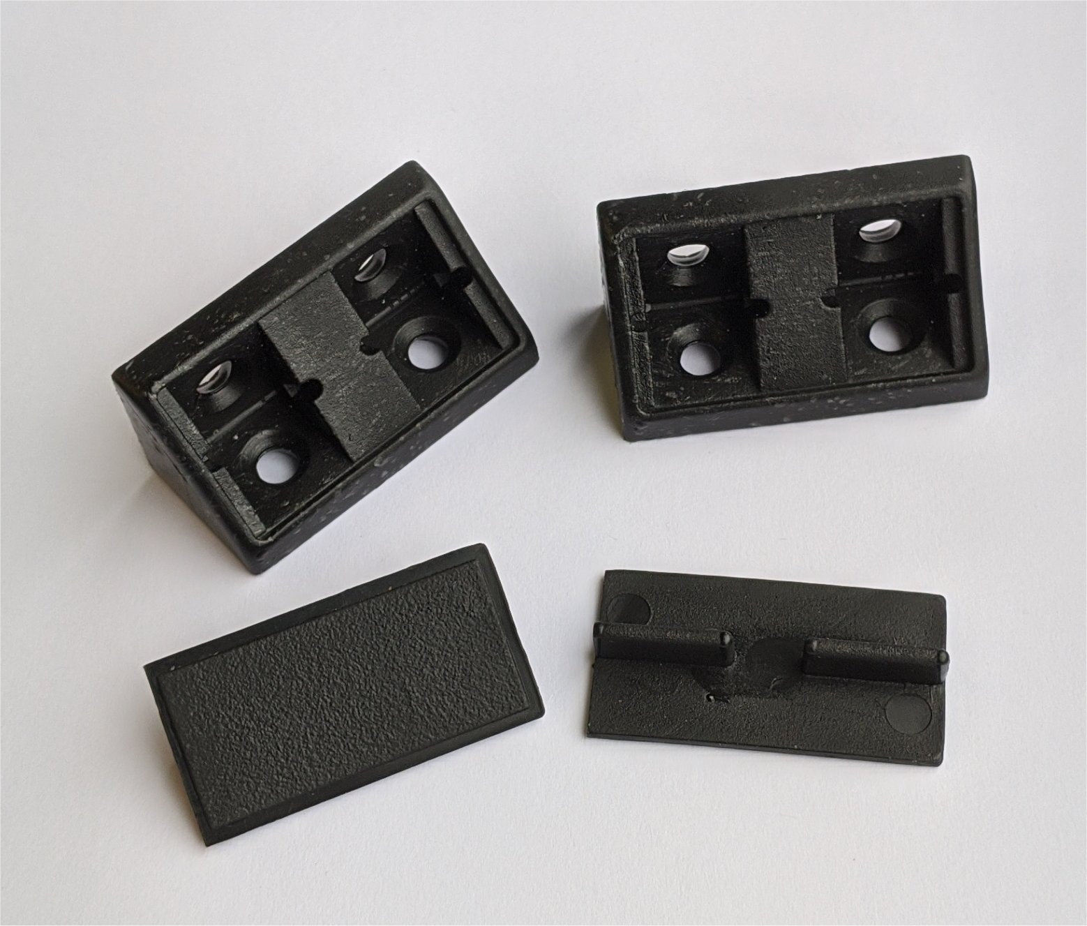 corner bracket shelf fixing campervan furniture modesty block         