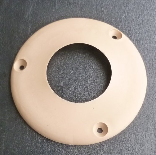 32-40mm Pipe Seal plate surround waste water hose